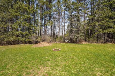 7 North Cloquet Road Esko MN 55733