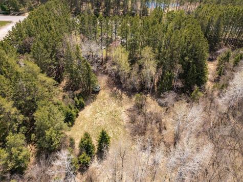 7 North Cloquet Road Esko MN 55733