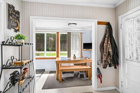 7 North Cloquet Road Esko MN 55733