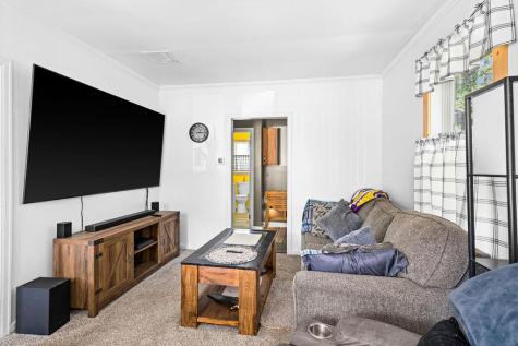 7 North Cloquet Road Esko MN 55733