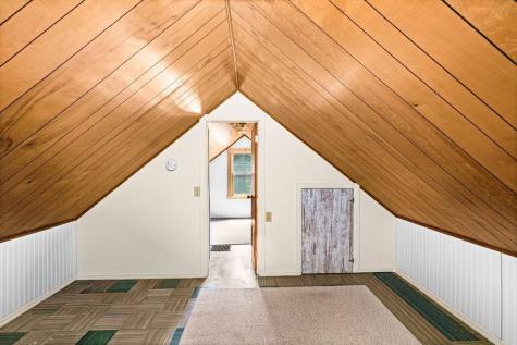 7 North Cloquet Road Esko MN 55733