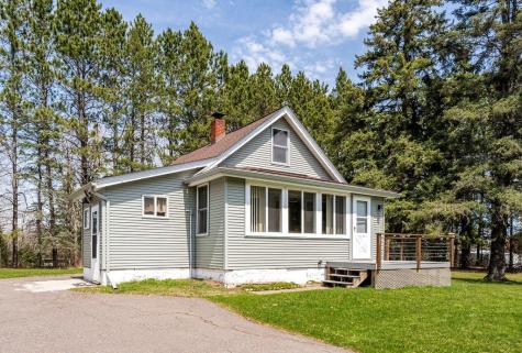 7 North Cloquet Road Esko MN 55733