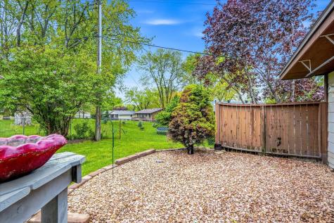 8435 Shadyview Lane N Maple Grove MN 55311
