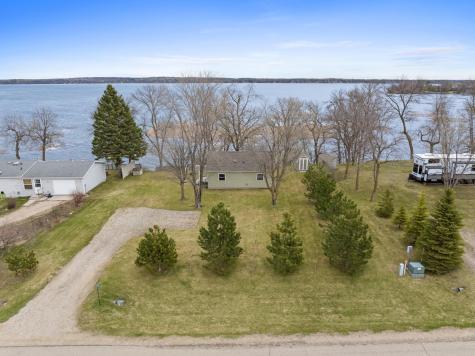 3762 Christopherson Road NW Alexandria MN 56308