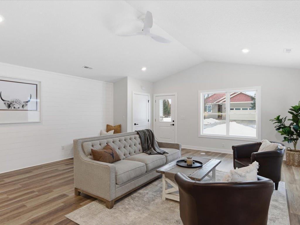 5468 Jericho Road Baxter MN 56425