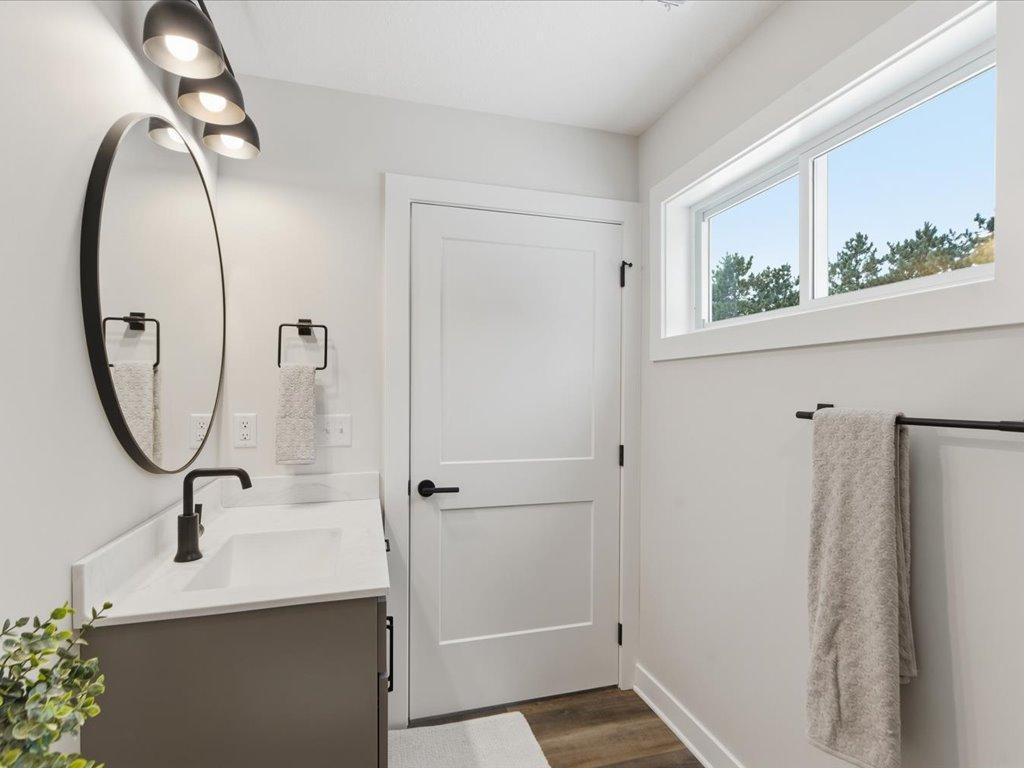 5468 Jericho Road Baxter MN 56425