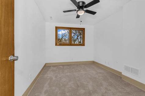1479 Winthrop Street N Saint Paul MN 55119