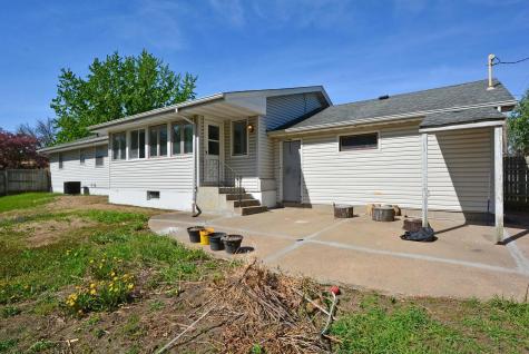 7500 Janell Avenue N Brooklyn Park MN 55428