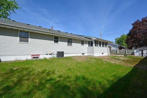 7500 Janell Avenue N Brooklyn Park MN 55428