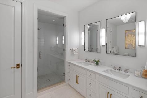 1111 W River Parkway Minneapolis MN 55415