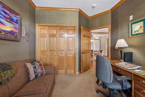 1776 Stieger Lake Lane Victoria MN 55386