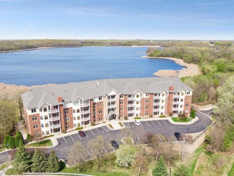 1776 Stieger Lake Lane Victoria MN 55386