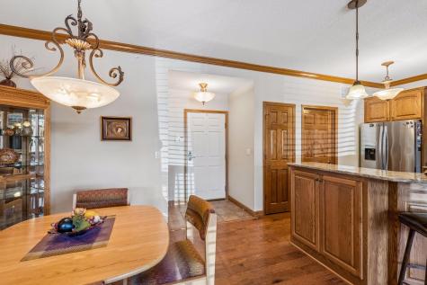 1776 Stieger Lake Lane Victoria MN 55386