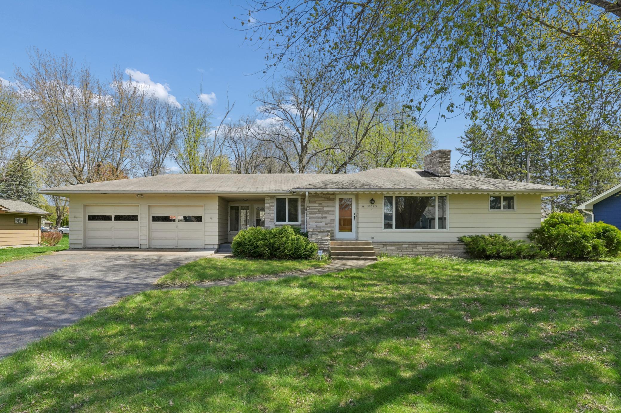 30625 Broadway Street Lindstrom MN 55045