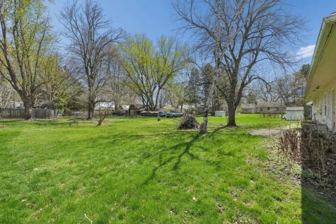 30625 Broadway Street Lindstrom MN 55045