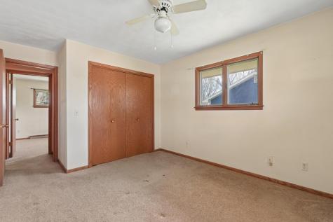 30625 Broadway Street Lindstrom MN 55045