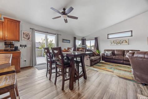 813 8th Avenue NE Dilworth MN 56529
