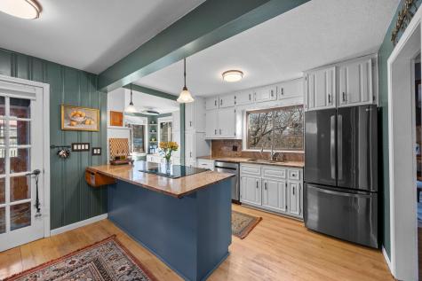 5441 Ridgeway Street White Bear Twp MN 55110