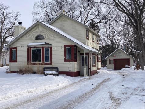 1127 Campbell Avenue Detroit Lakes MN 56501