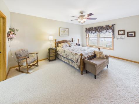 18559 Empire Trail Burtrum MN 56318