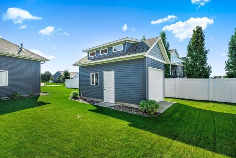 2035 Sandstone Loop N Sartell MN 56377