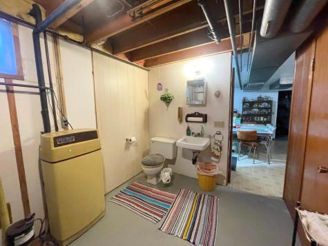 115 W Lincoln Street Springfield MN 56087