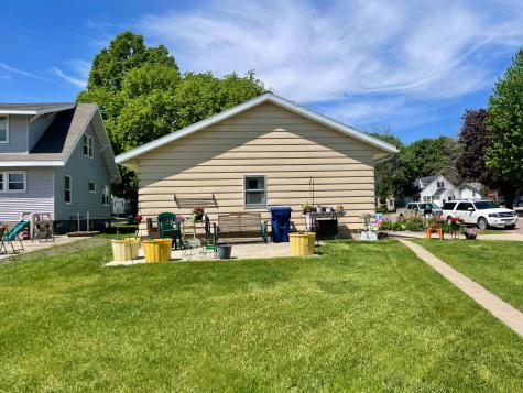 115 W Lincoln Street Springfield MN 56087
