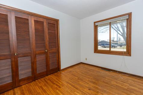 318 W Oak Street Parkers Prairie MN 56361