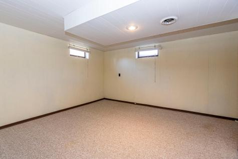 318 W Oak Street Parkers Prairie MN 56361