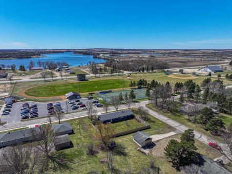 318 W Oak Street Parkers Prairie MN 56361