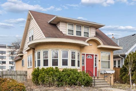 549 Asbury Street N Saint Paul MN 55104
