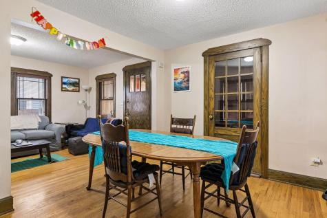 549 Asbury Street N Saint Paul MN 55104