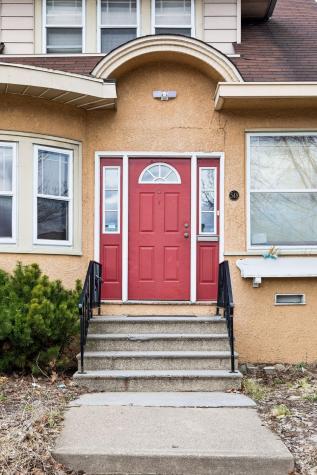 549 Asbury Street N Saint Paul MN 55104
