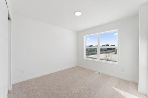 9876 49th Place NE Saint Michael MN 55376