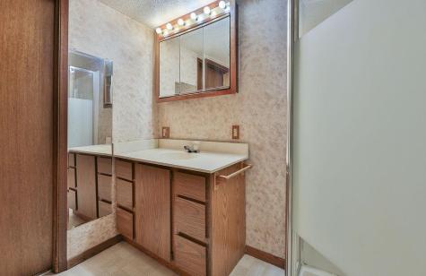 1011 14th Street S Fargo ND 58103