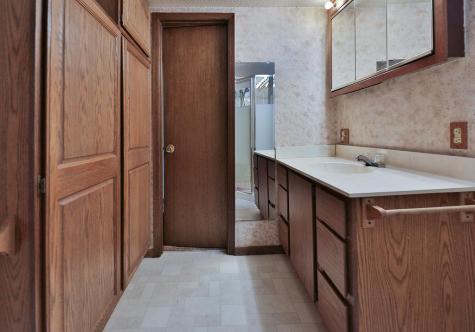 1011 14th Street S Fargo ND 58103