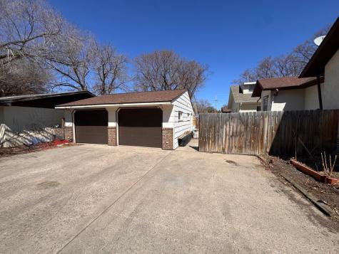1011 14th Street S Fargo ND 58103