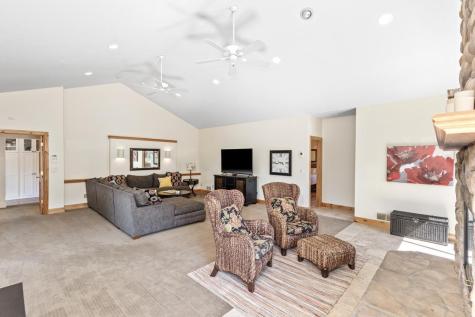 8800 Sunset Trail Chanhassen MN 55317