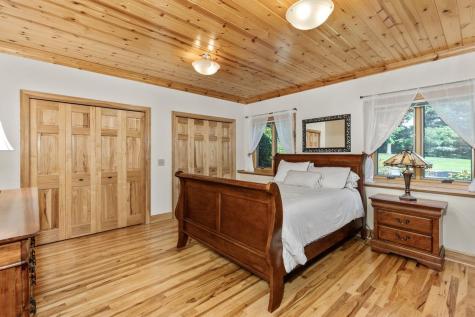 8800 Sunset Trail Chanhassen MN 55317