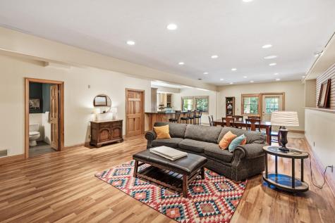 8800 Sunset Trail Chanhassen MN 55317