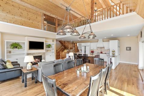 8800 Sunset Trail Chanhassen MN 55317
