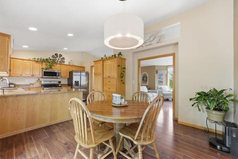 3327 46 Avenue S Fargo ND 58104