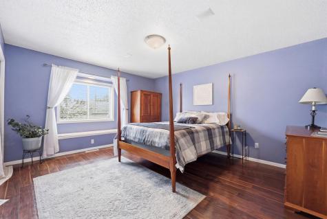 3327 46 Avenue S Fargo ND 58104