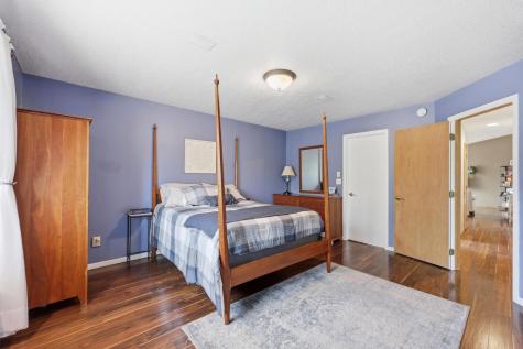 3327 46 Avenue S Fargo ND 58104