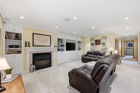 3327 46 Avenue S Fargo ND 58104