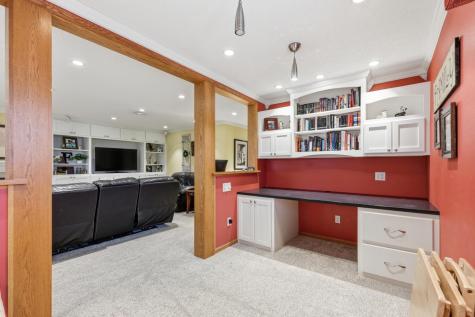 3327 46 Avenue S Fargo ND 58104