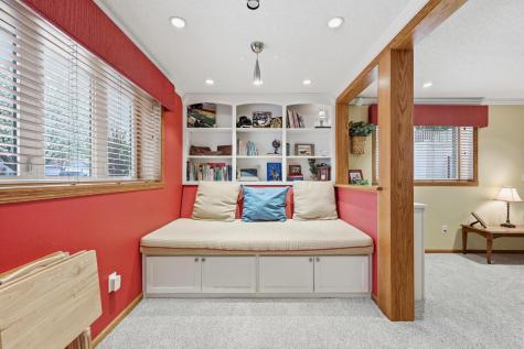 3327 46 Avenue S Fargo ND 58104