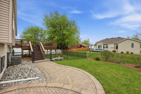 3327 46 Avenue S Fargo ND 58104