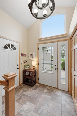 3327 46 Avenue S Fargo ND 58104