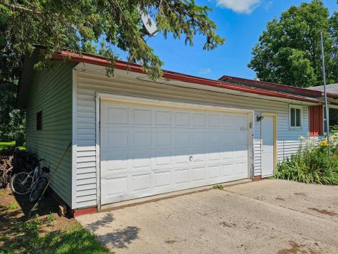 452 4th Street NW Perham MN 56573